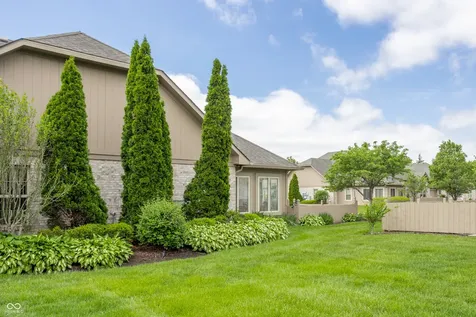 11251 Abington Place Fishers IN 46038