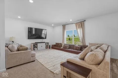 4042 Sedgewick Lane Columbus IN 47201