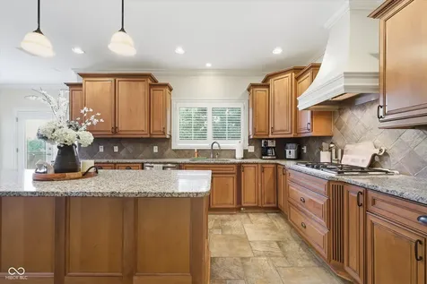 10317 Forest Meadow Circle Fishers IN 46040
