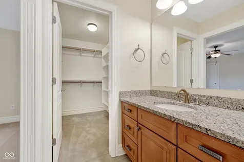 10317 Forest Meadow Circle Fishers IN 46040