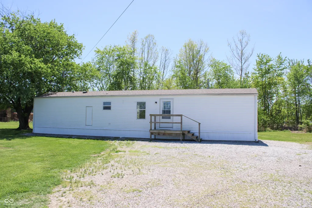 5155 E Us Highway 50 Butlerville IN 47223
