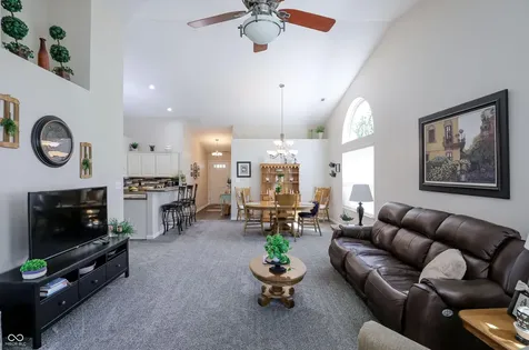 12660 Whisper Way Fishers IN 46037