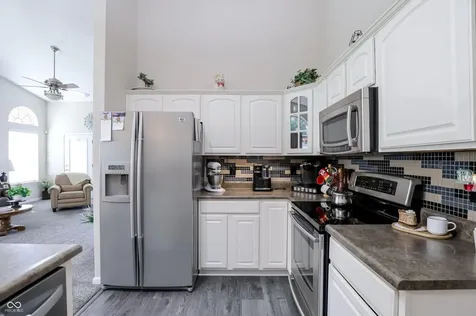 12660 Whisper Way Fishers IN 46037