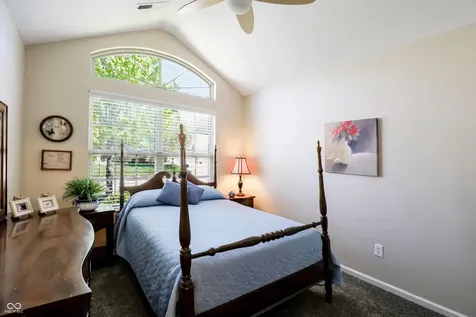12660 Whisper Way Fishers IN 46037