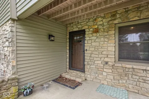 4703 W 1200 N Knightstown IN 46148
