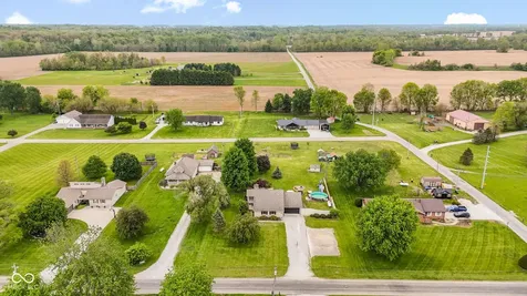 4703 W 1200 N Knightstown IN 46148