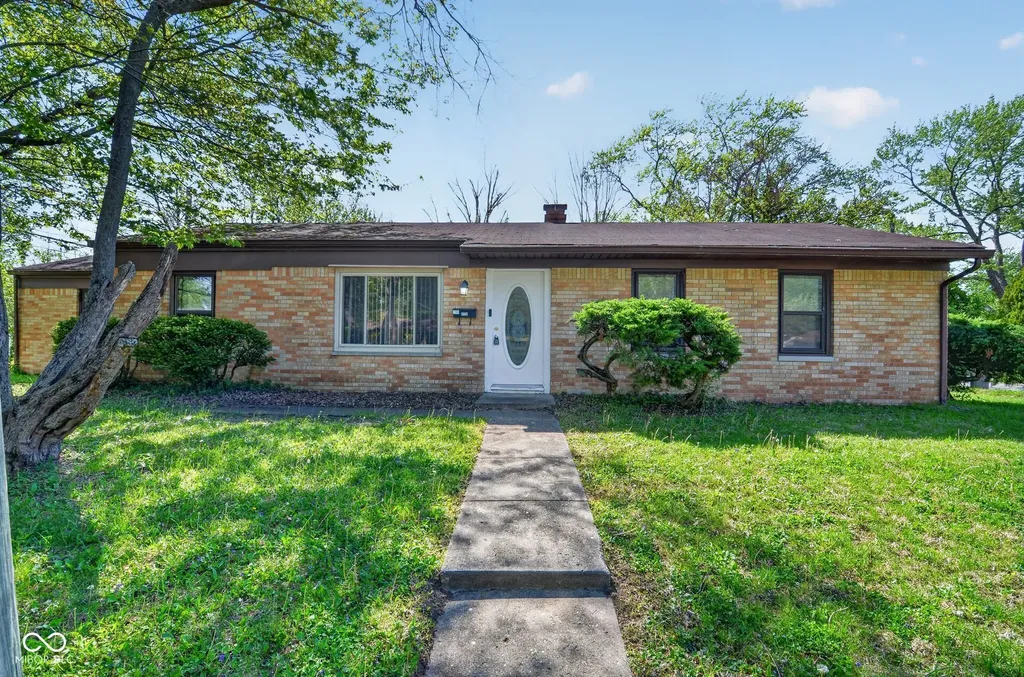 4328 N Kenmore Road Indianapolis IN 46226