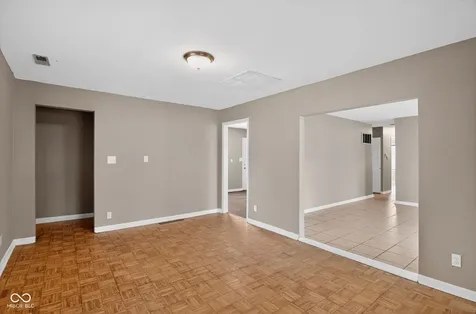 4328 N Kenmore Road Indianapolis IN 46226