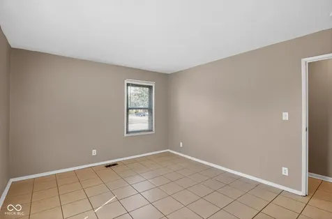 4328 N Kenmore Road Indianapolis IN 46226