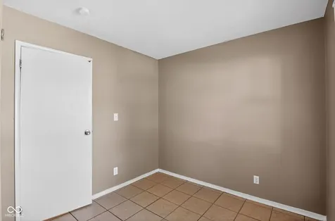 4328 N Kenmore Road Indianapolis IN 46226