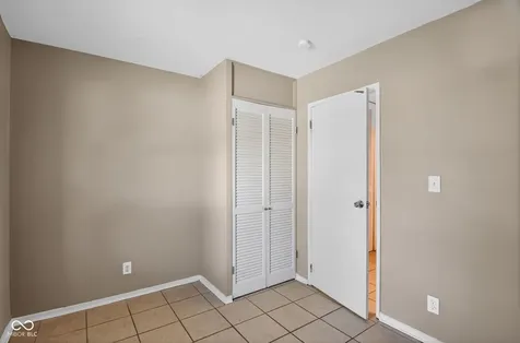 4328 N Kenmore Road Indianapolis IN 46226