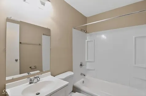 4328 N Kenmore Road Indianapolis IN 46226