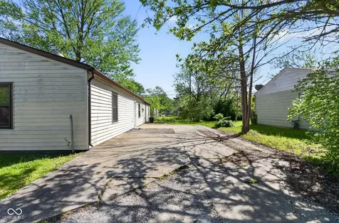 4328 N Kenmore Road Indianapolis IN 46226