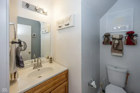 6603 W Charleston Way Mccordsville IN 46055