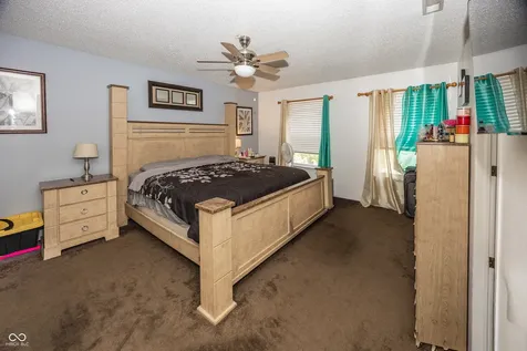 6603 W Charleston Way Mccordsville IN 46055