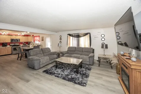 6603 W Charleston Way Mccordsville IN 46055