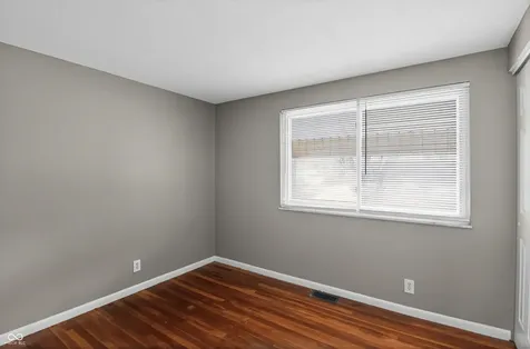 9123 Trinity Place Indianapolis IN 46229