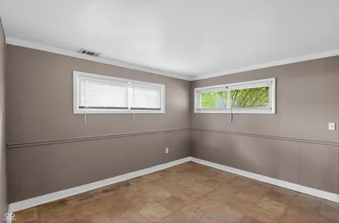 9123 Trinity Place Indianapolis IN 46229