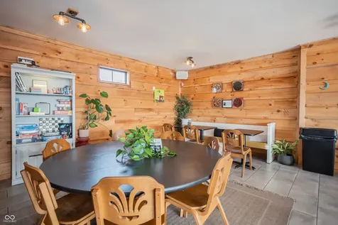 5223 Columbus Avenue Anderson IN 46013