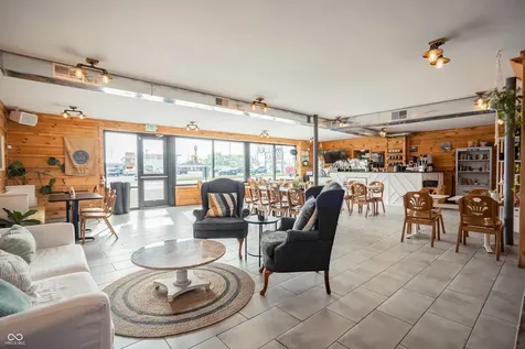 5223 Columbus Avenue Anderson IN 46013