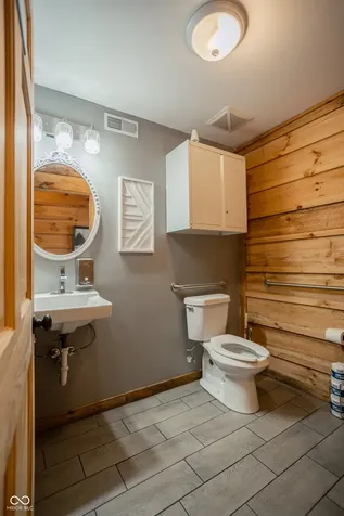 5223 Columbus Avenue Anderson IN 46013