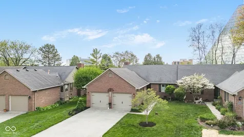9158 West Point Drive Indianapolis IN 46268