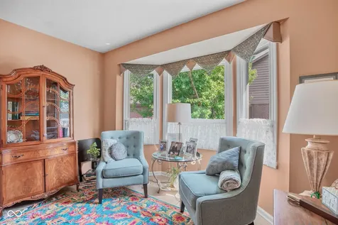 9158 West Point Drive Indianapolis IN 46268