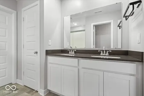 19303 Jacone Lane Westfield IN 46074