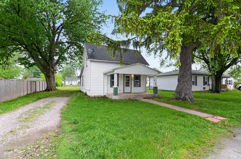 1026 E Third Street Greenfield IN 46140