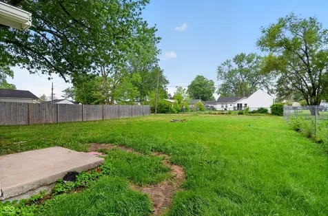 1026 E Third Street Greenfield IN 46140