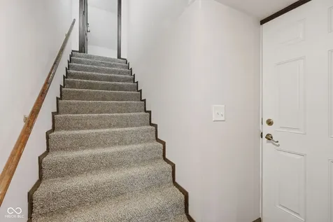 8 Mill Springs Coatesville IN 46121