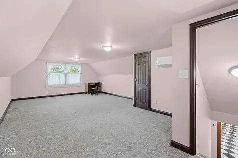 8 Mill Springs Coatesville IN 46121