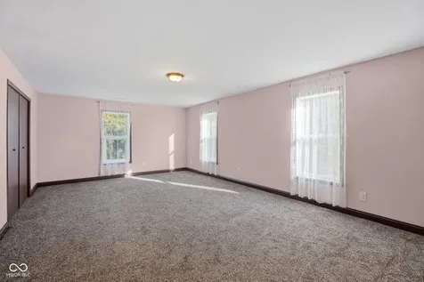 8 Mill Springs Coatesville IN 46121