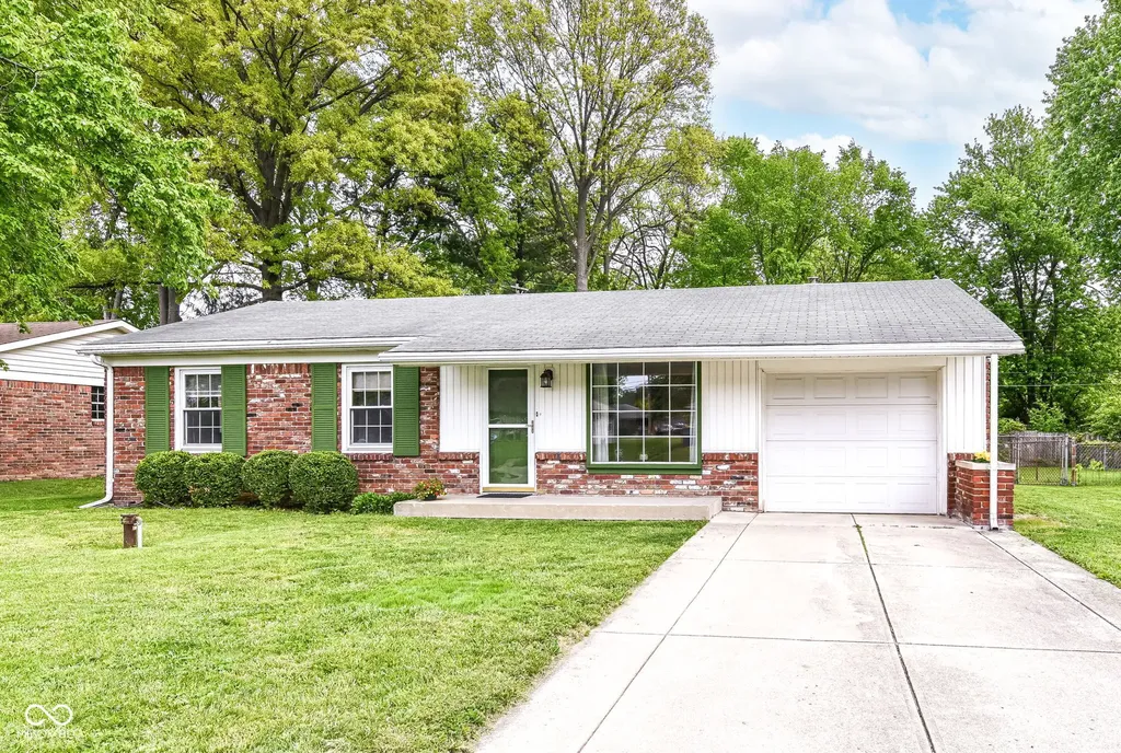 10911 College Place Drive Carmel IN 46280