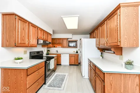 10911 College Place Drive Carmel IN 46280