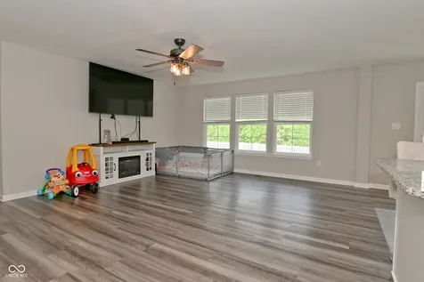 2364 Ninebark Drive Plainfield IN 46168