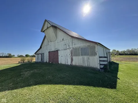 2335 N Main Street Rushville IN 46173