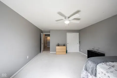 9245 Windrift Way Zionsville IN 46077