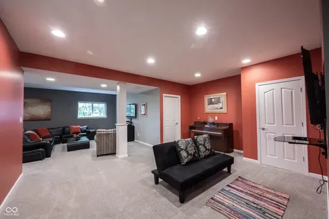 9245 Windrift Way Zionsville IN 46077