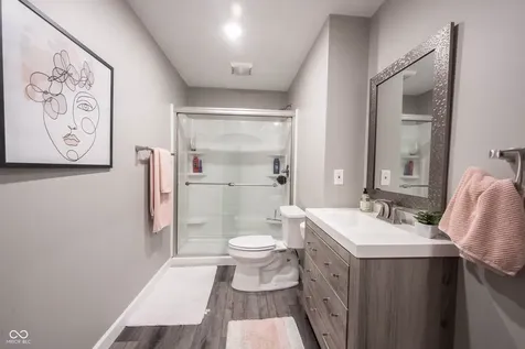 9245 Windrift Way Zionsville IN 46077