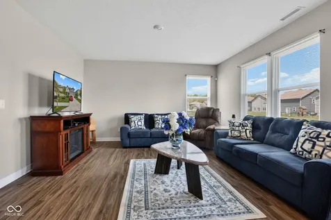 2306 S Bingham Place New Palestine IN 46163