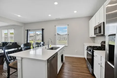 2306 S Bingham Place New Palestine IN 46163