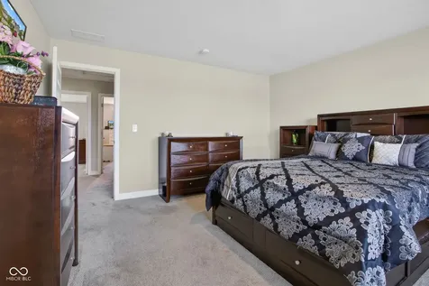2306 S Bingham Place New Palestine IN 46163
