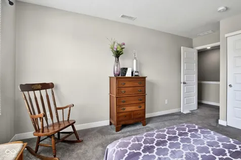 2306 S Bingham Place New Palestine IN 46163