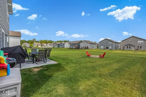 2306 S Bingham Place New Palestine IN 46163