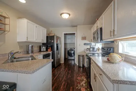 9904 Worthington Boulevard Fishers IN 46038