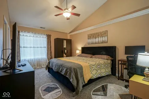 9904 Worthington Boulevard Fishers IN 46038