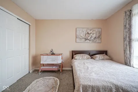 9904 Worthington Boulevard Fishers IN 46038