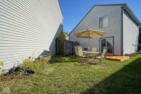 9904 Worthington Boulevard Fishers IN 46038