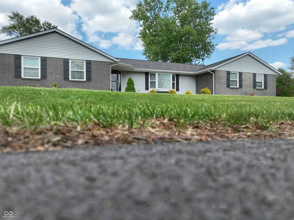 25 Imperial Place Lafayette IN 47905
